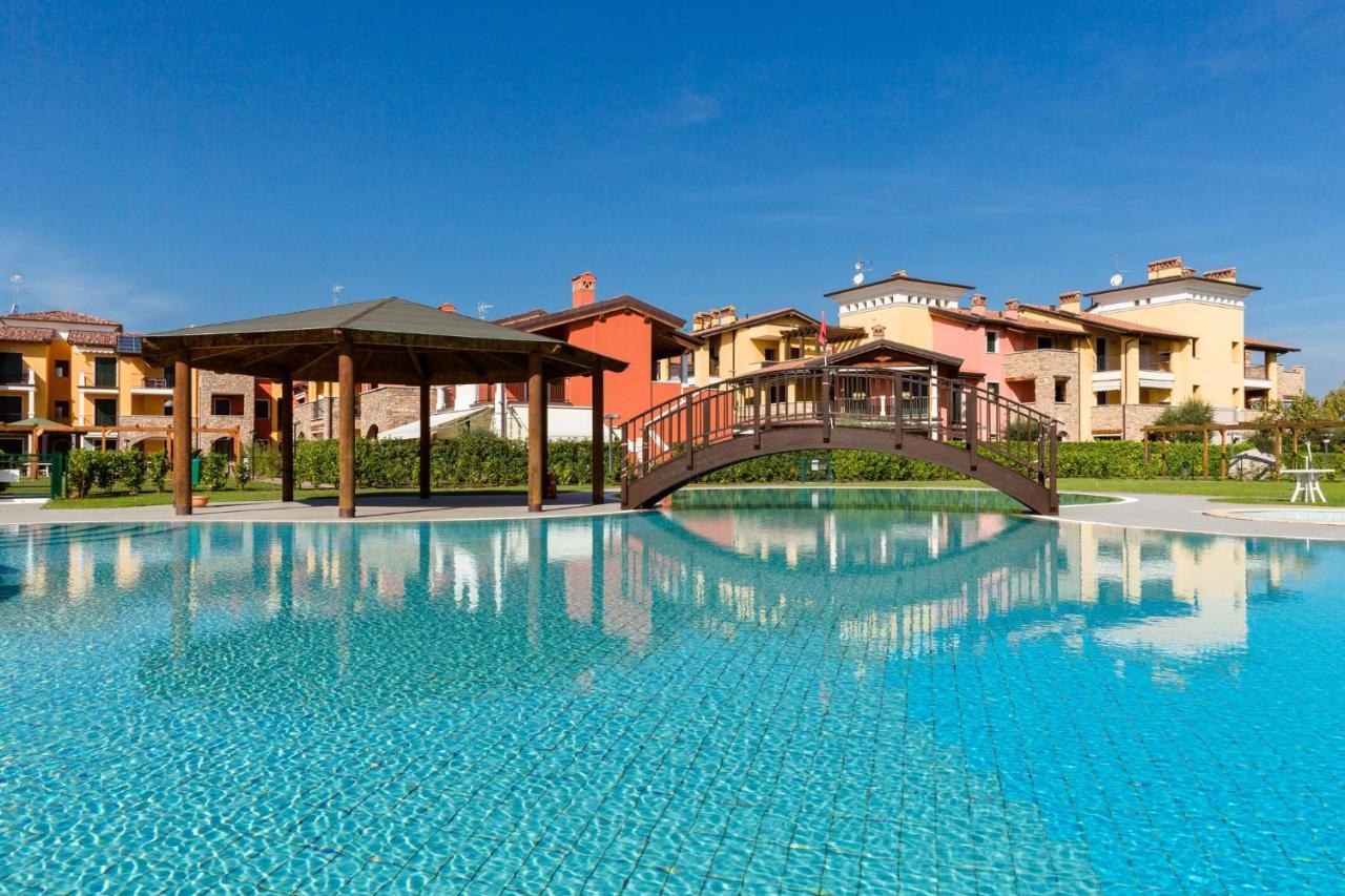 Lucy Apartment Sirmione Exterior photo